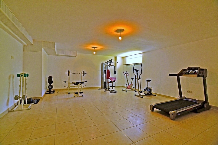 Меблированная квартира 1+1 в районе Махмутлар