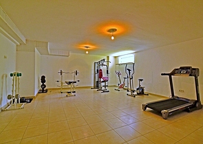 Меблированная квартира 1+1 в районе Махмутлар