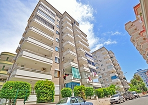 Меблированная квартира 1+1 в районе Махмутлар