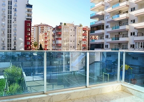 Двухкомнатная квартира в современном комплексе Махмутлара