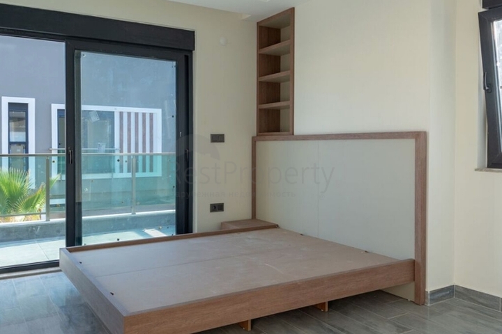 Вилла 4+1 с собственным бассейном в Белеке 