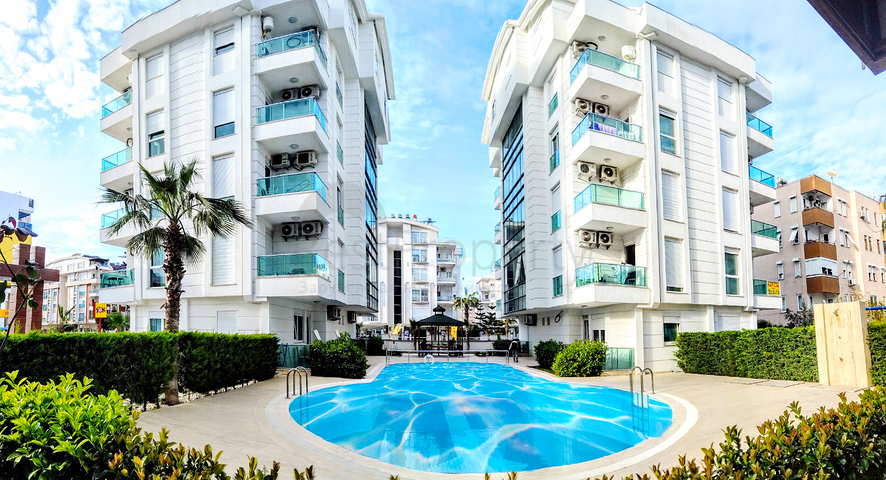 Квартира 1+1 с мебелью в комплексе в Лимане 400 м до моря