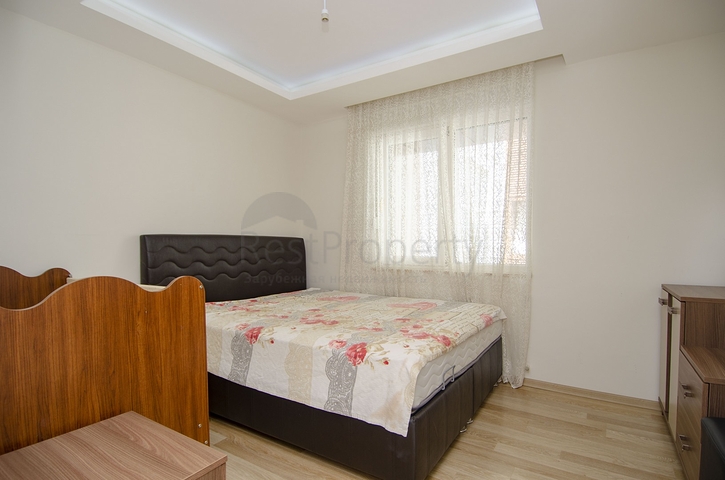 Квартира 1+1 с мебелью в комплексе в Лимане 400 м до моря