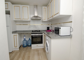 Квартира 1+1 с мебелью в комплексе в Лимане 400 м до моря