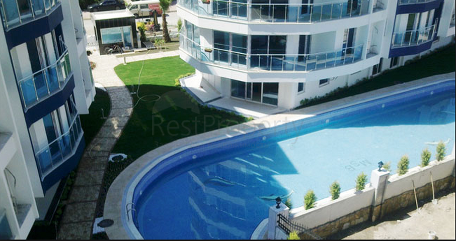 Квартира 1+1 с мебелью в Лимане Коньяалты 800 м до моря