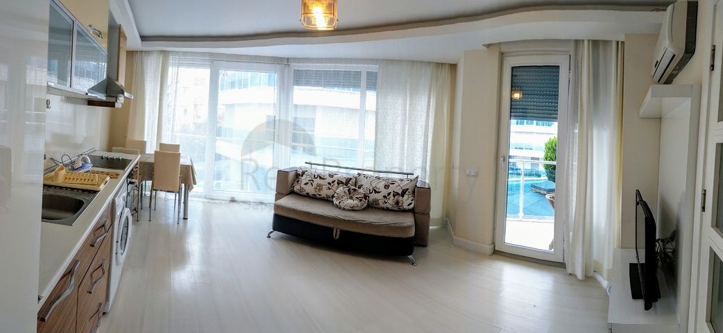 Квартира 1+1 с мебелью в Лимане Коньяалты 800 м до моря