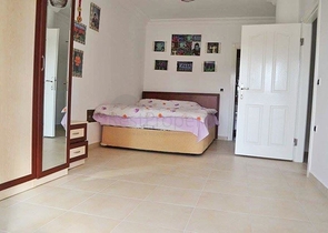 Меблированная вилла планировки 3+1 в Джикджилли