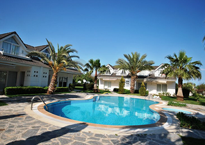 Дом в центре Кемера с 3 спальнями 