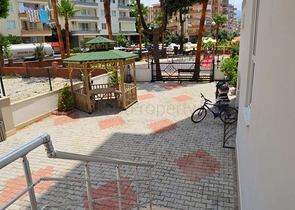 Меблированная квартира 1+1 в районе Махмутлар