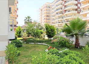 Меблированная квартира 1+1 в районе Махмутлар