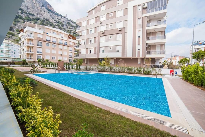 Квартира 1+1 в комплексе рядом с парком в Хурме