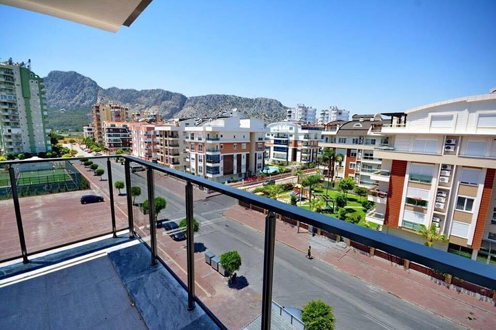 Квартира 1+1 в комплексе в Лимане 500 м до моря