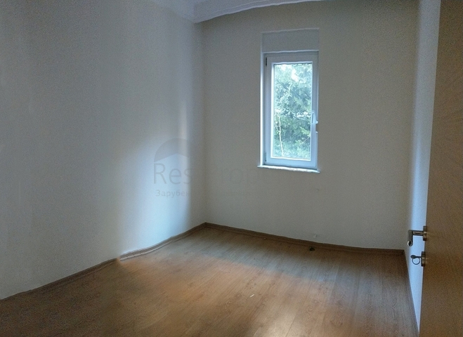 Квартира 2+1 с видом на парк в центре района Лиман