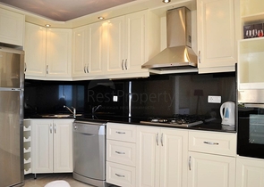 Квартира планировки 2+1 на первой береговой линии в Махмутларе