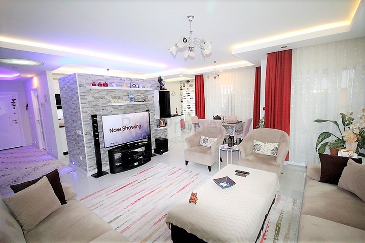 Большая квартира для всей семьи в Джикджилли