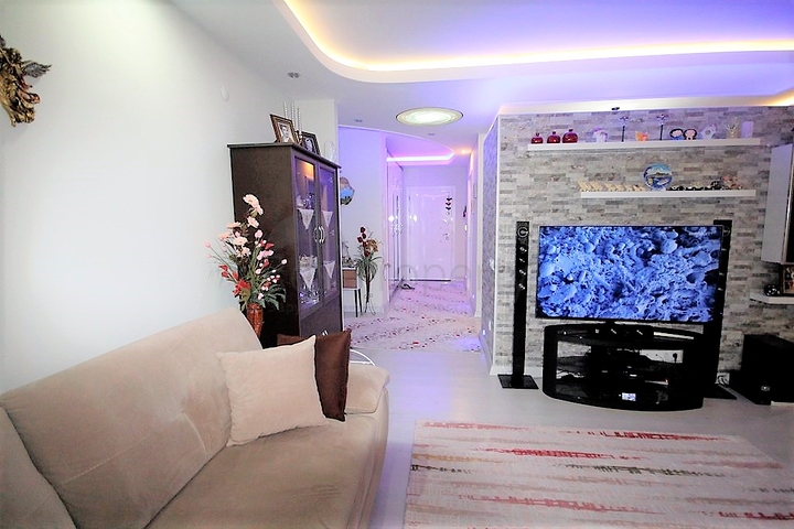 Большая квартира для всей семьи в Джикджилли