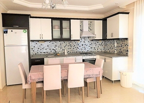 Меблированная квартира с видом на море в Махмутларе