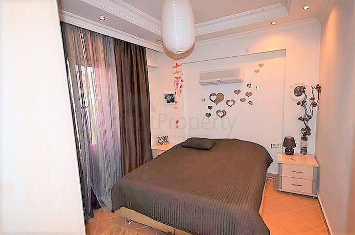 Двухкомнатная квартира с мебелью в Махмутларе