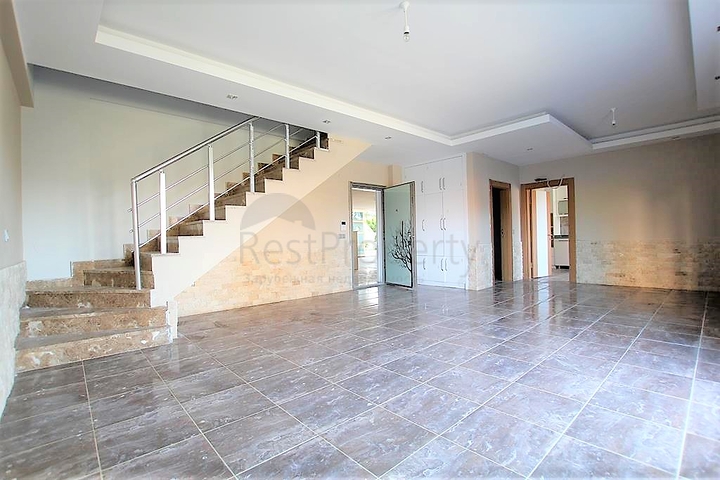 Квартира-дуплекс в районе Кестель по очень выгодной цене