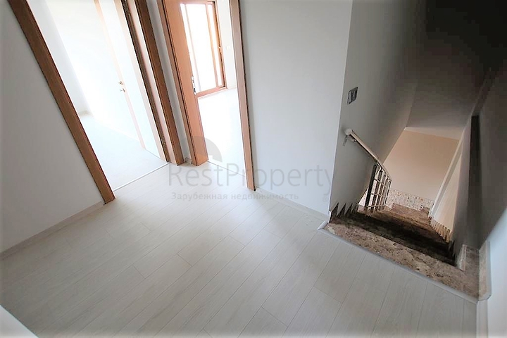 Квартира-дуплекс в районе Кестель по очень выгодной цене