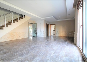 Квартира-дуплекс в районе Кестель по очень выгодной цене