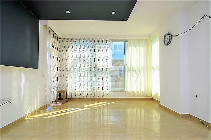 Трехкомнатная квартира в современном комплексе Махмутлара