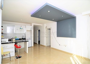 Трехкомнатная квартира в современном комплексе Махмутлара