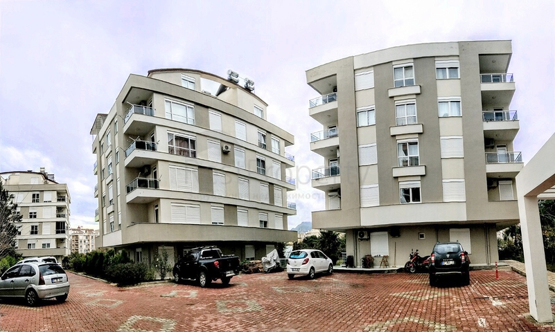 Квартира 1+1 с мебелью в Коньяалты Анталья