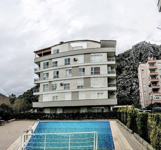 Квартира 1+1 с мебелью в Коньяалты Анталья