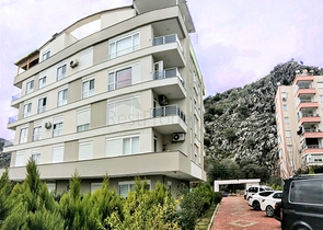 Квартира 1+1 с мебелью в Коньяалты Анталья