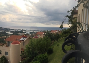 Меблированная апарт вилла планировки 2+1 в Каргыджаке