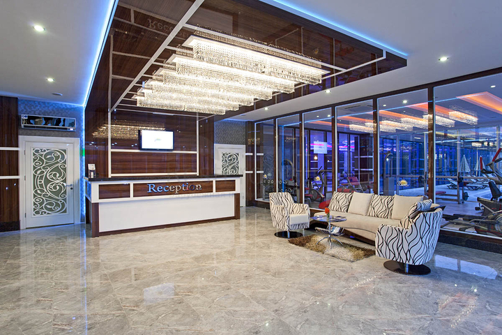 Меблированная квартира в комплексе класса люкс