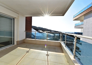 Меблированная квартира в комплексе класса люкс