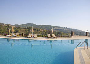 Меблированная квартира в комплексе класса люкс