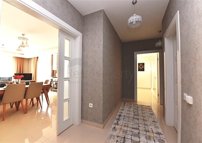 Меблированная квартира в комплексе класса люкс