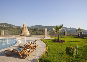 Меблированная квартира в комплексе класса люкс