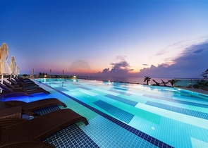 Двухкомнатная квартира с видом на море в Каргыджаке