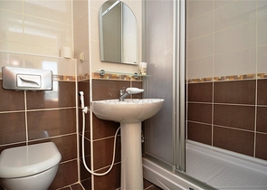 Большая двухуровневая квартира с видом на море в Махмутларе