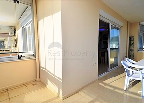 Большая двухуровневая квартира с видом на море в Махмутларе