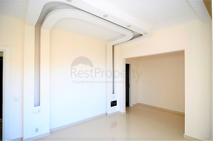 Квартира 2+1 с прямым видом на море в районе Махмутлар