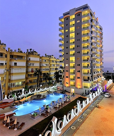 Квартира 2+1 с прямым видом на море в районе Махмутлар