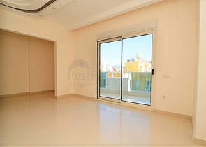 Квартира 2+1 с прямым видом на море в районе Махмутлар