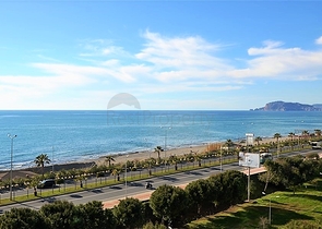 Квартира 2+1 с прямым видом на море в районе Махмутлар