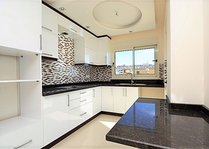 Квартира 2+1 с прямым видом на море в районе Махмутлар