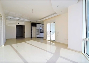 Квартира 2+1 с прямым видом на море в районе Махмутлар