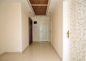 Квартира 2+1 с прямым видом на море в районе Махмутлар