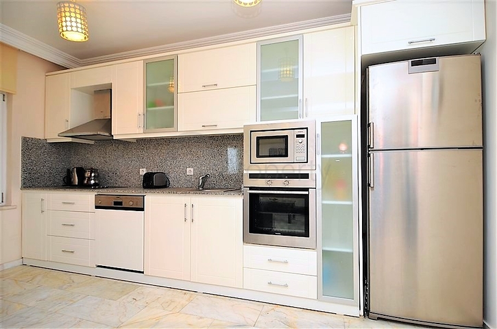 Квартира 2+1 на первой береговой линии с видом на море