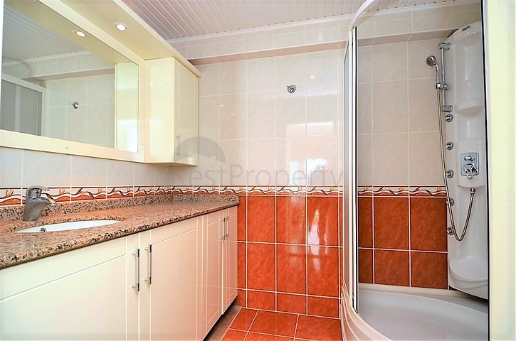 Квартира 2+1 на первой береговой линии с видом на море