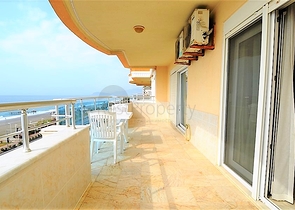 Квартира 2+1 на первой береговой линии с видом на море