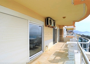 Квартира 2+1 на первой береговой линии с видом на море